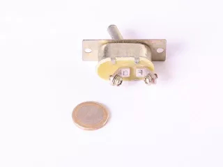 2-Wege-Schalter 2-polig (0)