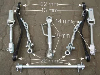 3 Point Rear Hitch kit (boxed) (0)