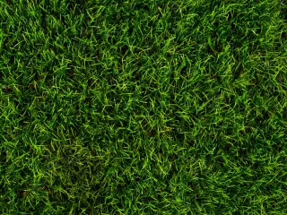 Artificial turf 4 cm long, made of four-color fibers with a density of 21,000 stitches/m2 (4)