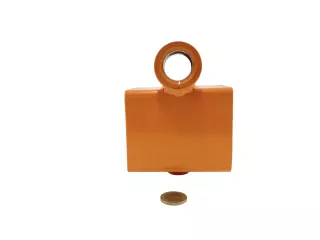 bale spike holder for Komondor pallet fork (3)