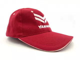 Baseballkappe mit besticktem Yanmar-Schriftzug (rot) (2)