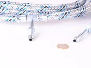 Belarus/MTS Kraftstoffleitung zweigig 270 cm (Metall) (2)