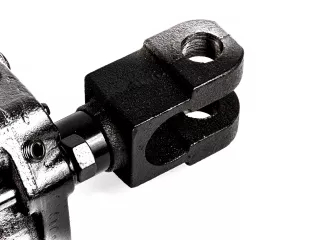 Belarus/MTZ C-100 hydraulic cylinder (2)