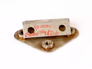 Belarus/MTZ cabine roof hinge (1)