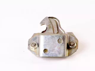 Belarus/MTZ cabine roof lock (1)