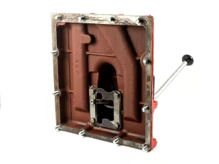 Belarus/MTZ complete gearbox cover (donkey head) original (2)