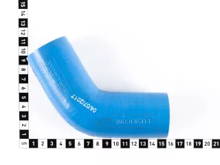 Belarus/MTZ cooling hose lower (silicone) (1)
