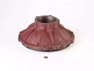 Belarus/MTZ driving front axle reductor house cover, new type (0)