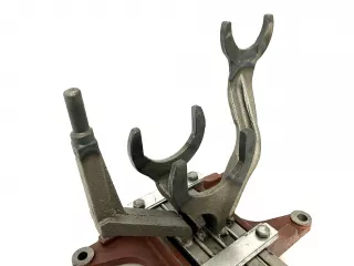 Belarus/MTZ gear shift mechanism (50, 52, 550, 552, 80, 82, 890, 892) (6)