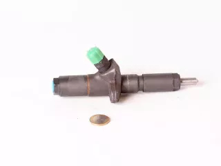 Belarus/MTZ injector complete 822/922/923 (0)