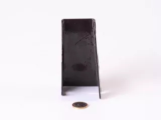 Belarus/MTZ lampholder plate(lamp white-yellow)left (2)