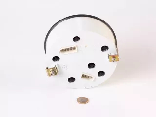Belarus/MTZ new type of combined instrumental clock 6 (7 + 9 connector) (1)