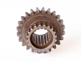 Belarus/MTZ pinion 045 Z = 24/20 (synchrone gear) (2)