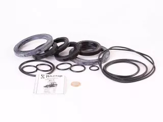 Belarus/MTZ rear axle rubber ring kit with symerings (1)