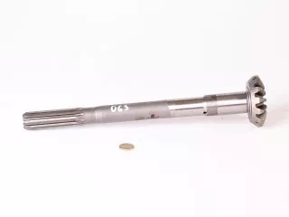 Belarus/MTZ shaft  063 vertical  (short drive front axle) original (0)