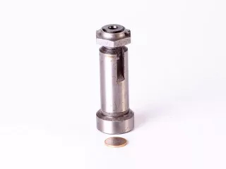 Belarus/MTZ shaft 094 + nut (draft 82 out- drive) original (3)