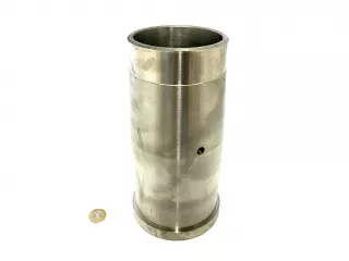 Belarus/MTZ sleeve 084, driving front axle for reductor (0)