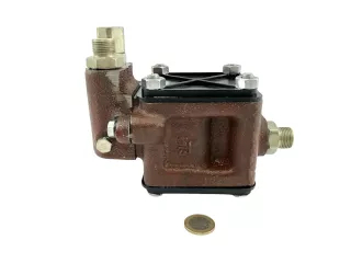 Belarus/MTZ steering control valve complete, original (2)