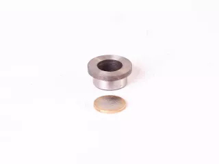 Belarus/MTZ water pump bushing (0)