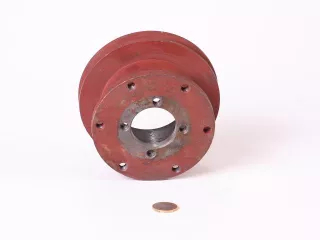 Belarus/MTZ water pump pulley 80 (2)