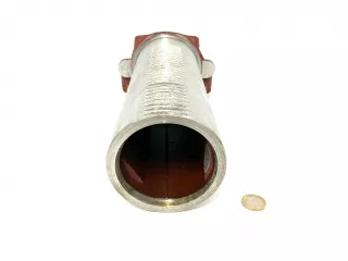 Blearus/MTZ housing 025 '82 (track adjuster) (2)