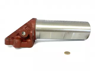 Blearus/MTZ housing 025 '82 (track adjuster) (4)