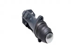 Force 1020 Stage V brake master cylinder (1)
