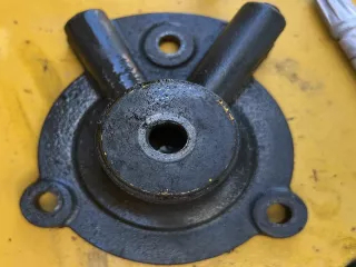 Force 1020 torque converter cover (gearbox cluster shaft) (2)