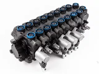 Force 108 hydraulic distributor (0)