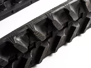 Force 108 rubber track (2)