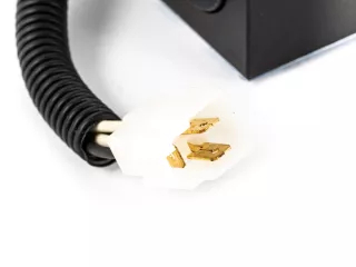 Force 304 reversing valve, electro-hydraulic (2)