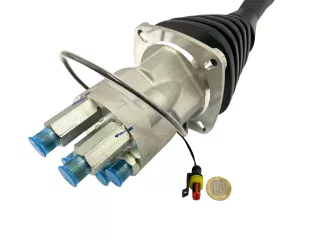 Force 317  low-pressure hydraulic control valve (joystick, left) (1)