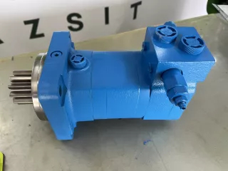 Force 317 swing drive hydraulic motor (0)