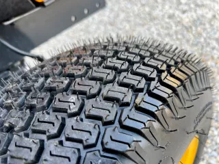 Force 325 Stage V Grasradsatz (8)