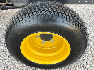 Force 325 Stage V turf wheel set (7)