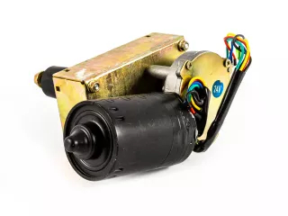 Force 915 ablaktörlő motor (0)