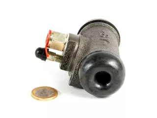 Force 915 Hauptbremszylinder (3)