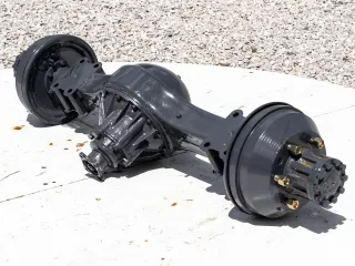 Force 915 Hinterachs (2)