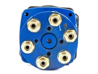 Force 915 hydraulic distributor, low pressure (joystick) v1. (2)