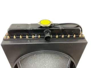 Force 915 radiator (2)