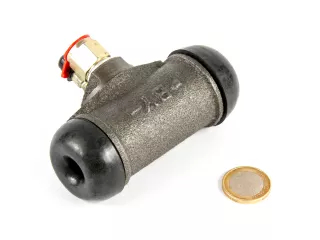 Force 915 wheel brake cylinder (1)