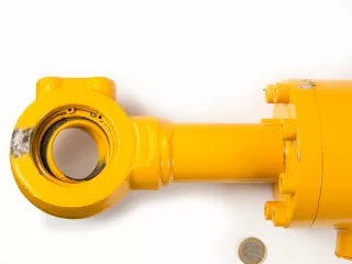 Force 915 wheel loader tilting cylinder v1. (2)