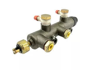 Force wheel loader brake master cylinder, 2 lines, v2 (1)