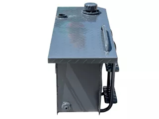 Force wheel loader fuel tank (4)