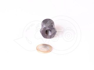 Belarus/MTZ sitting bolt (1)