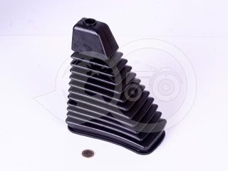 Belarus/MTZ shift lever rubber dust cover, upper (side draft) (0)
