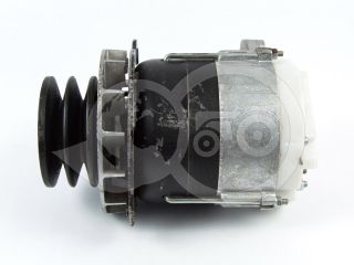 Belarus/MTZ generator 28V, 1000W, 2 pin, double V-belt sheave (1)