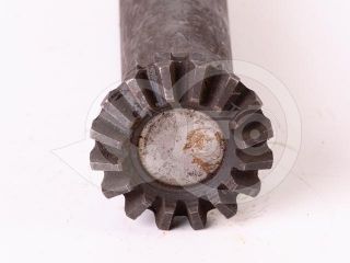 Belarus/MTZ pinion 017 Z = 12.16 (driving front axle DIFI) (1)