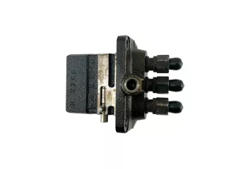 Iseki E3112 injector pump, used (1)