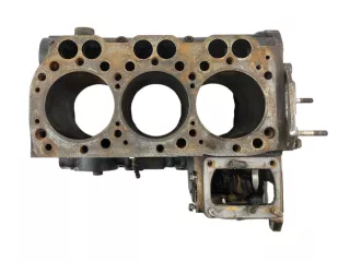 Iseki E3CD engine block, used (2)